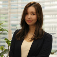 コーポレート 森結衣