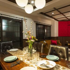 リビングダイニング夜